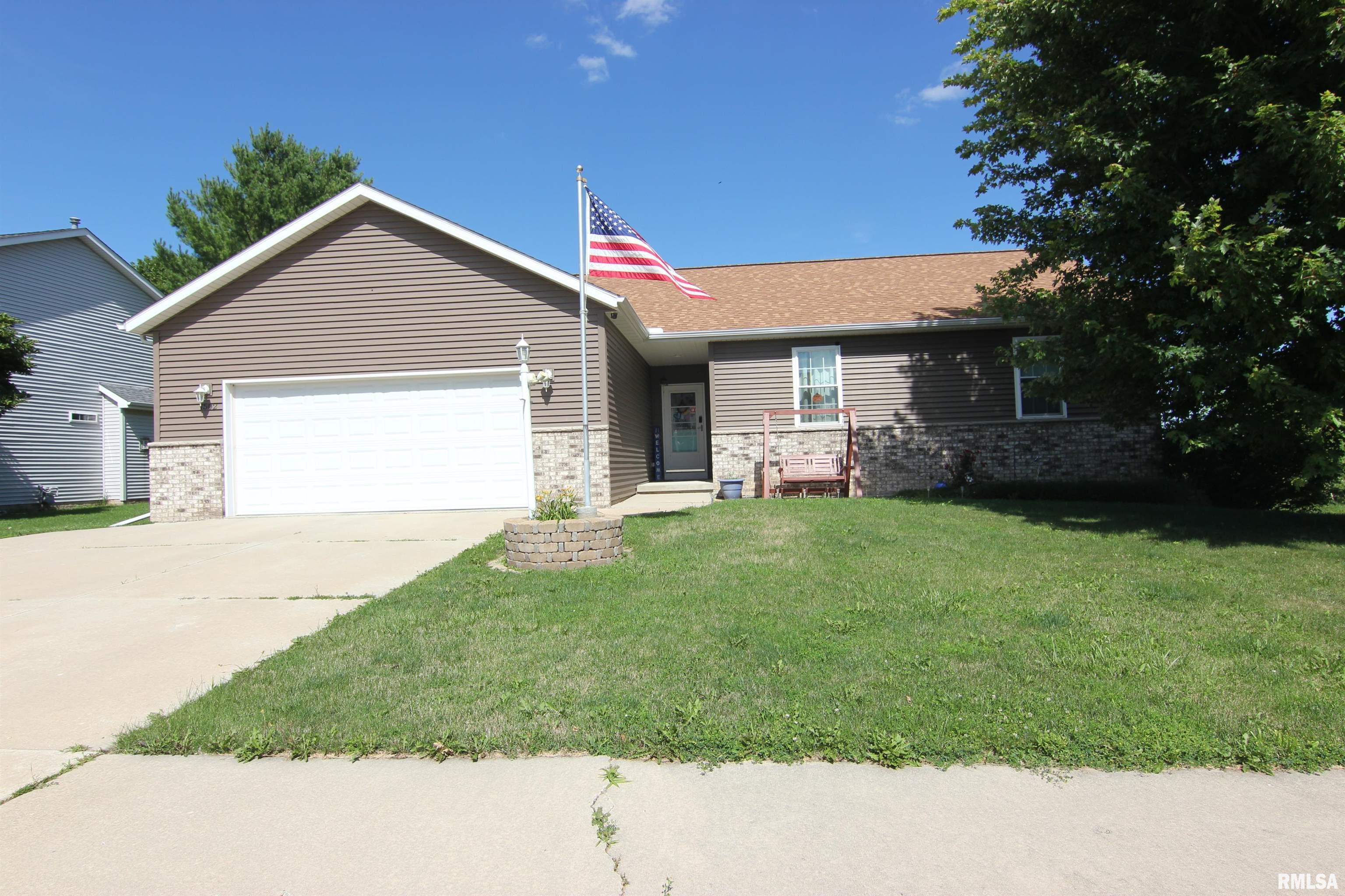 1502 Elizabeth Lane Metamora, IL 61548 - Photo 1 of 49
