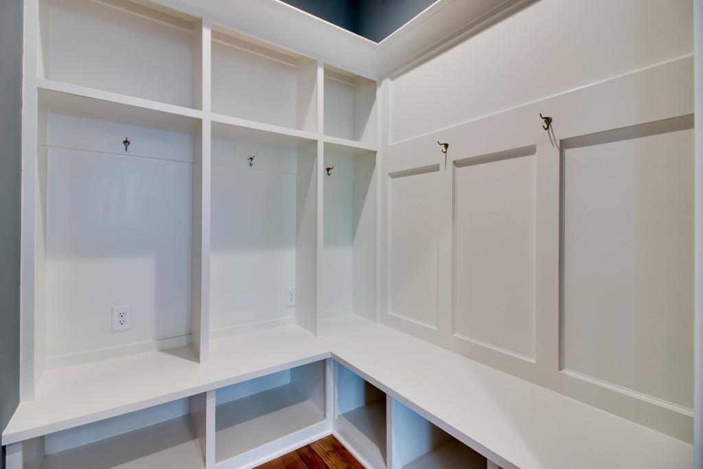 313 Circuit Road Franklin, TN 37064 - Photo 18 of 29 Custom cubbies by laundry