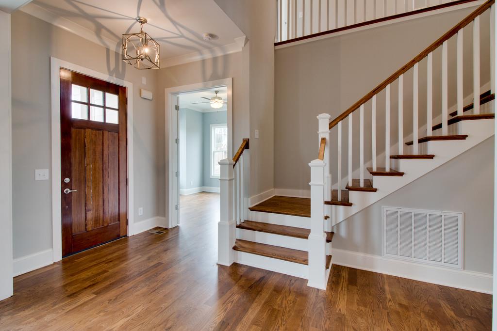 313 Circuit Road Franklin, TN 37064 - Photo 5 of 29 Gallery Image 5