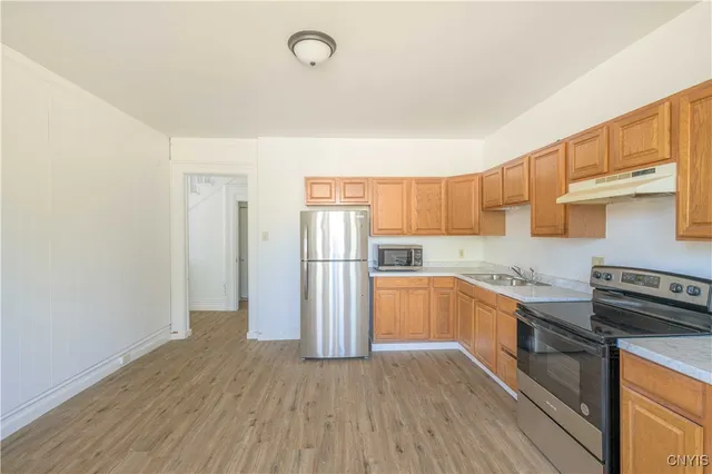 $1,500 | 50 East 4th Street, Oswego, NY 13126