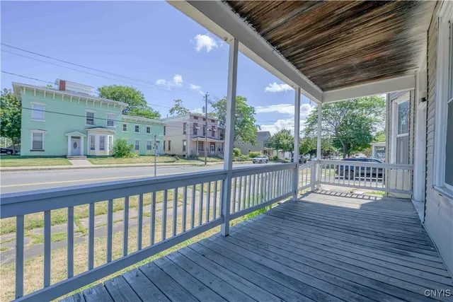 $1,500 | 50 East 4th Street, Oswego, NY 13126