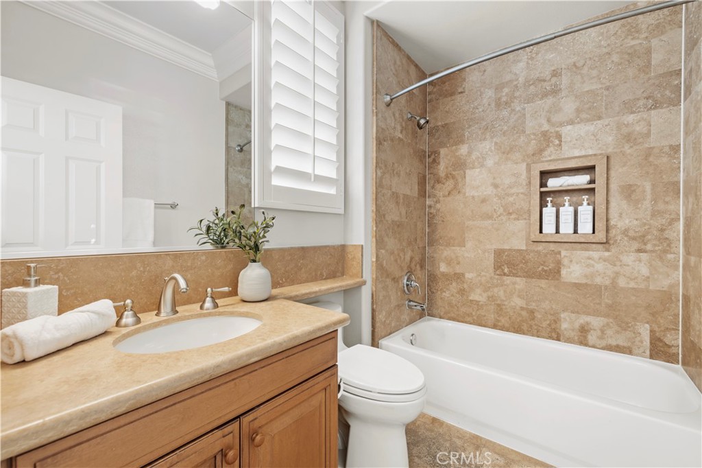 26837 Alcott Court Stevenson Ranch, CA 91381 - Photo 20 of 56 Guest Ensuite Bathroom