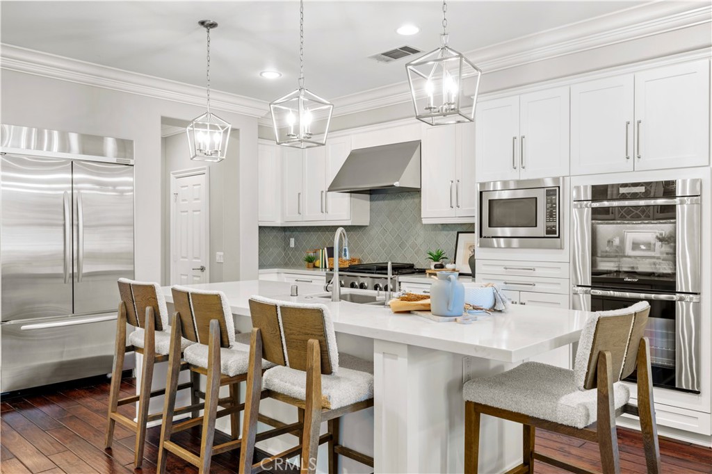 26837 Alcott Court Stevenson Ranch, CA 91381 - Photo 5 of 56