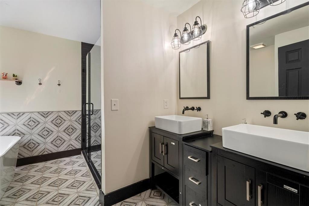 165 Colony Circle Canton, GA 30114 - Photo 22 of 52