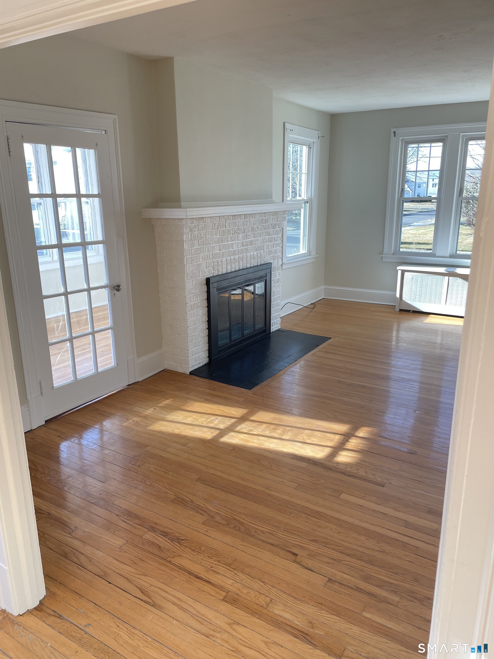 2 Bretton Road West Hartford, CT 06119 - Photo 2 of 41 Floor #1 Living Room