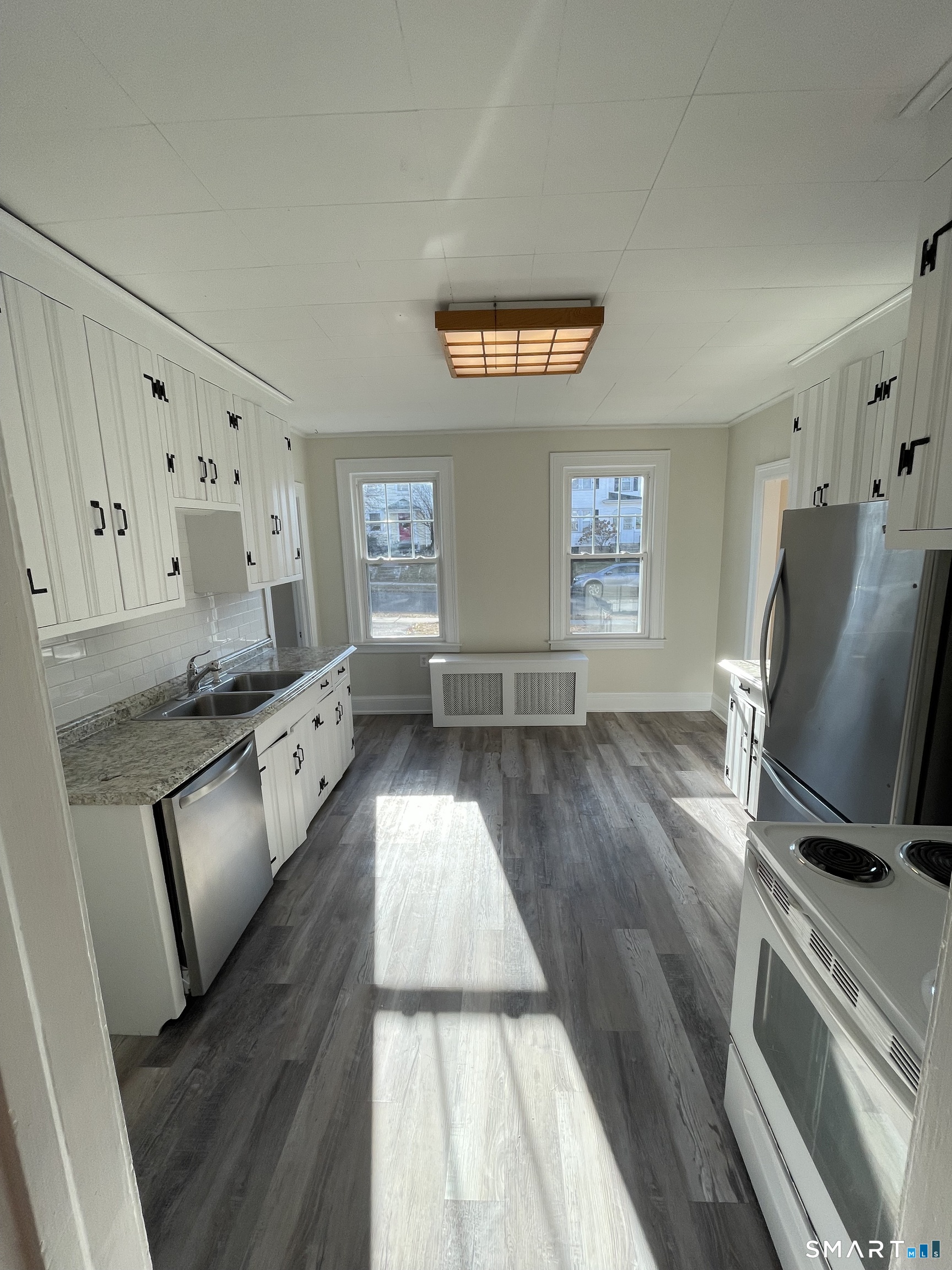 2 Bretton Road West Hartford, CT 06119 - Photo 8 of 41 Floor #1 Kitchen