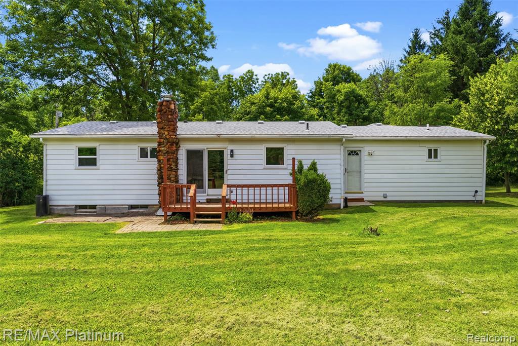 8370 West Rolston Road Linden, MI 48451 - Photo 35 of 37 Gallery Image 35