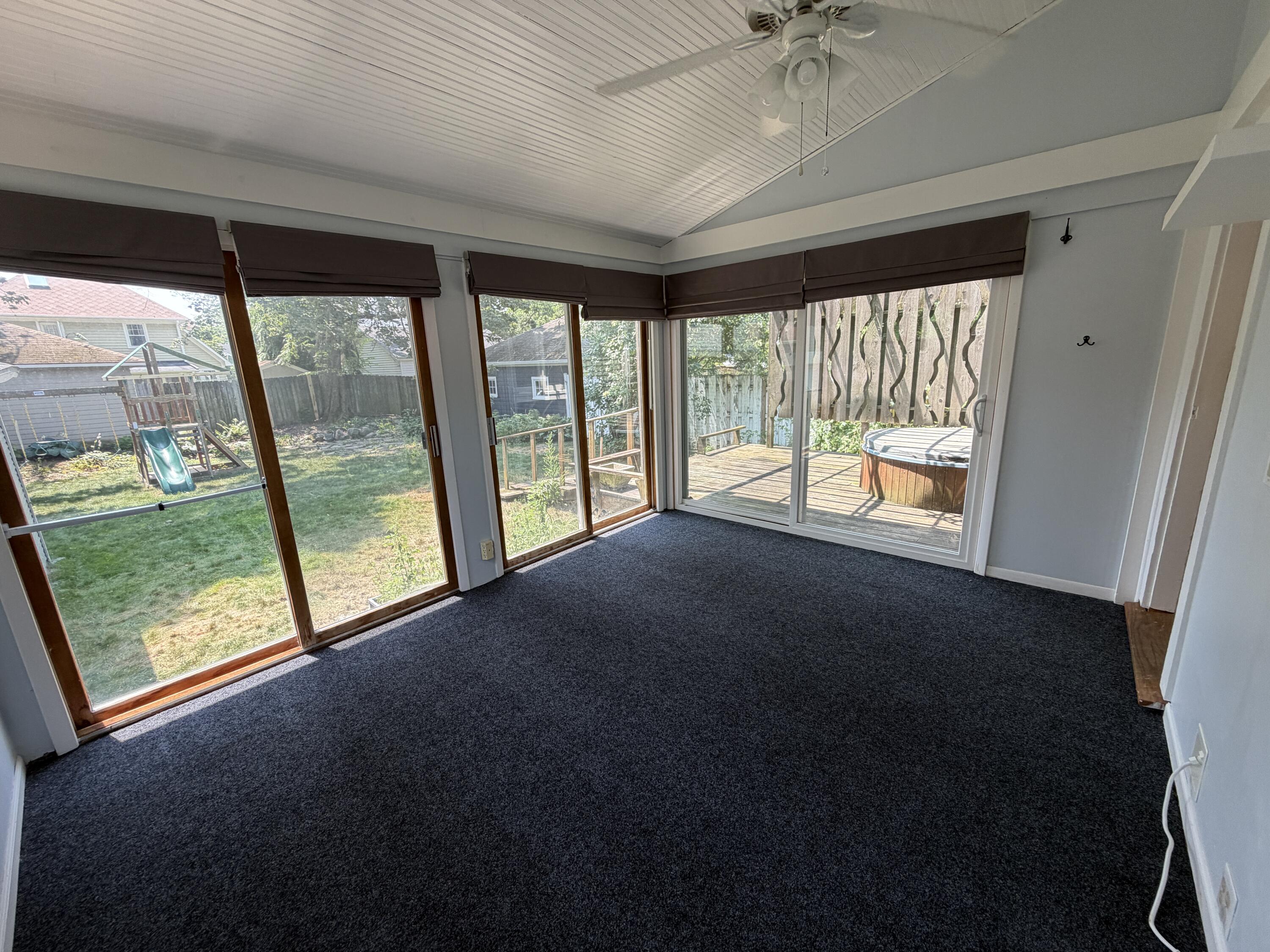 321 Inkster Avenue Kalamazoo, MI 49001 - Photo 30 of 48 4 Seasons Room