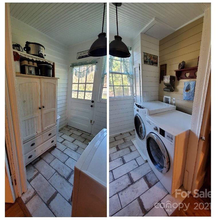 2251 Boheler Road Clover, SC 29710 - Photo 10 of 29 a view of living room washer and dryer