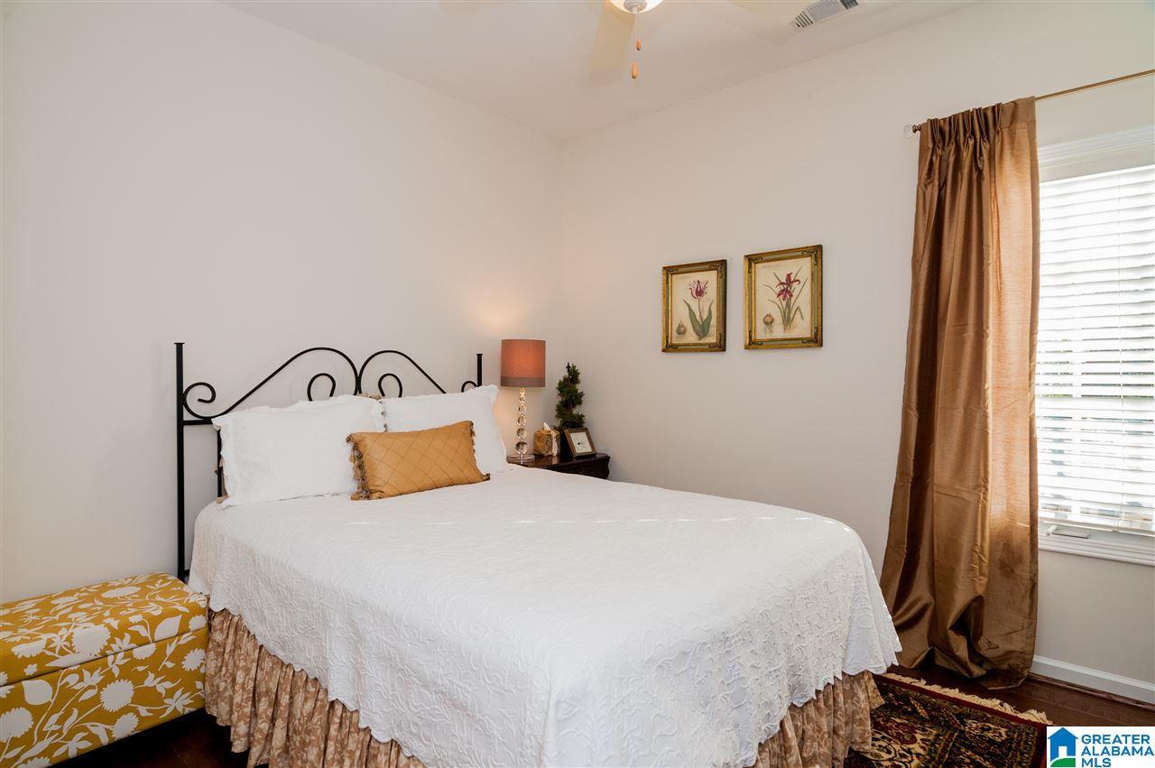 31 Portobello Road, Unit 11 Birmingham, AL 35242 - Photo 23 of 36