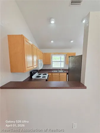 $1,350 | 3920 Skipper Road, Sebring, FL 33875