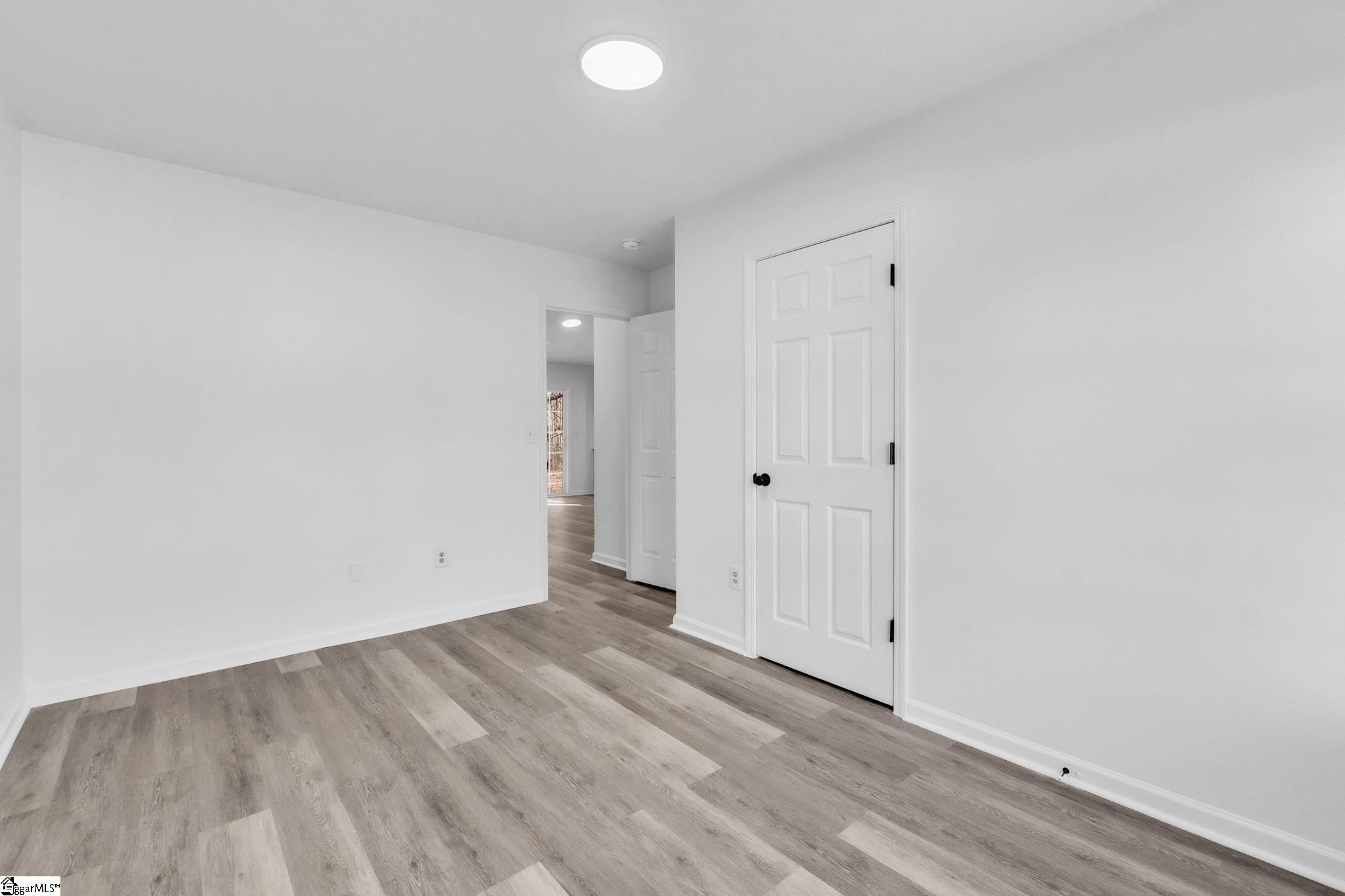 196 Walcott Drive Lyman, SC 29365 - Photo 5 of 42