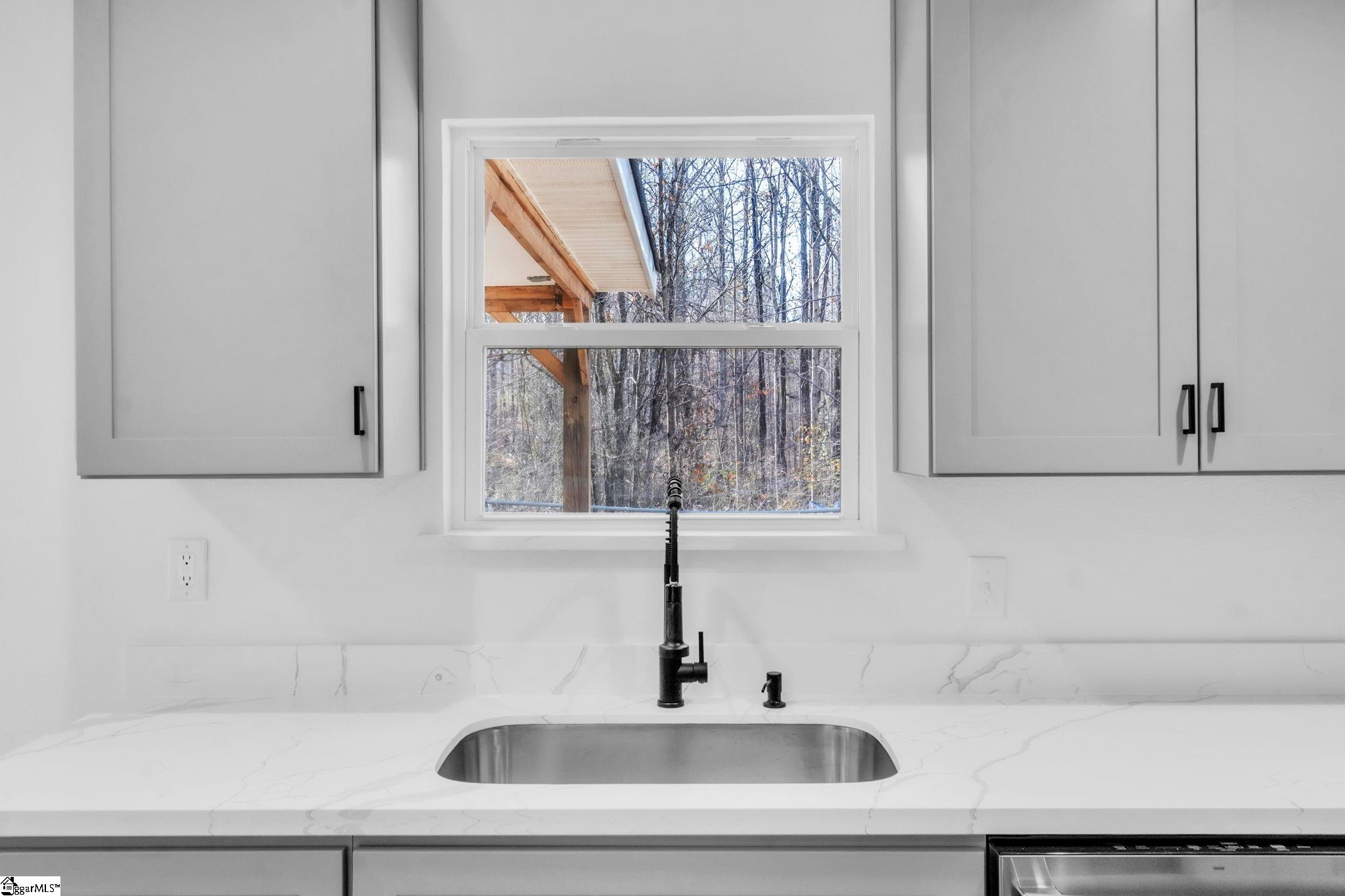 196 Walcott Drive Lyman, SC 29365 - Photo 8 of 42