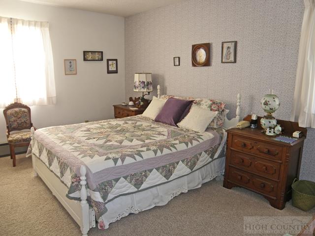 1181 Ravens Ridge Circle Boone, NC 28607 - Photo 10 of 33 Gallery Image 10