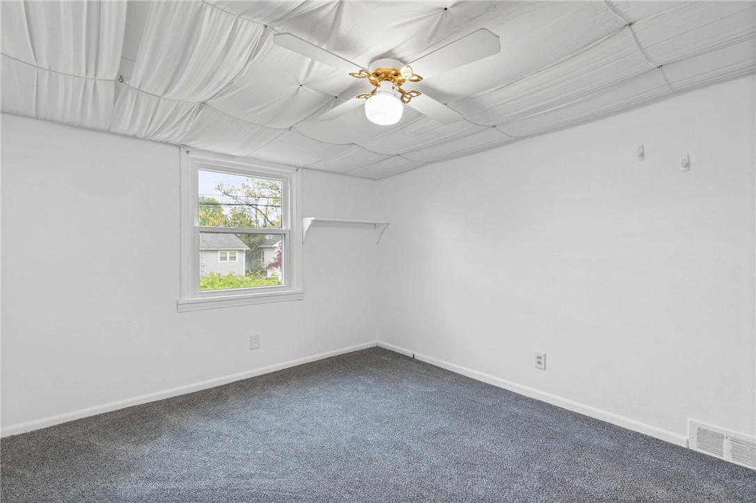 54 Paxton Road Irondequoit, NY 14617 - Photo 23 of 38