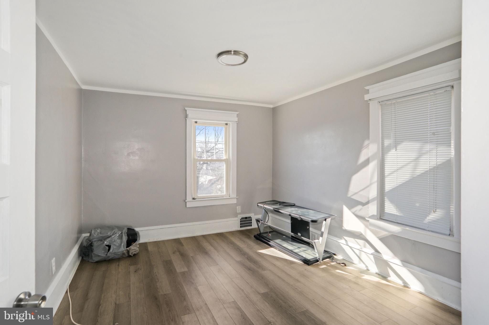 2216 Cove Road Pennsauken, NJ 08110 - Photo 14 of 21 Gallery Image 14
