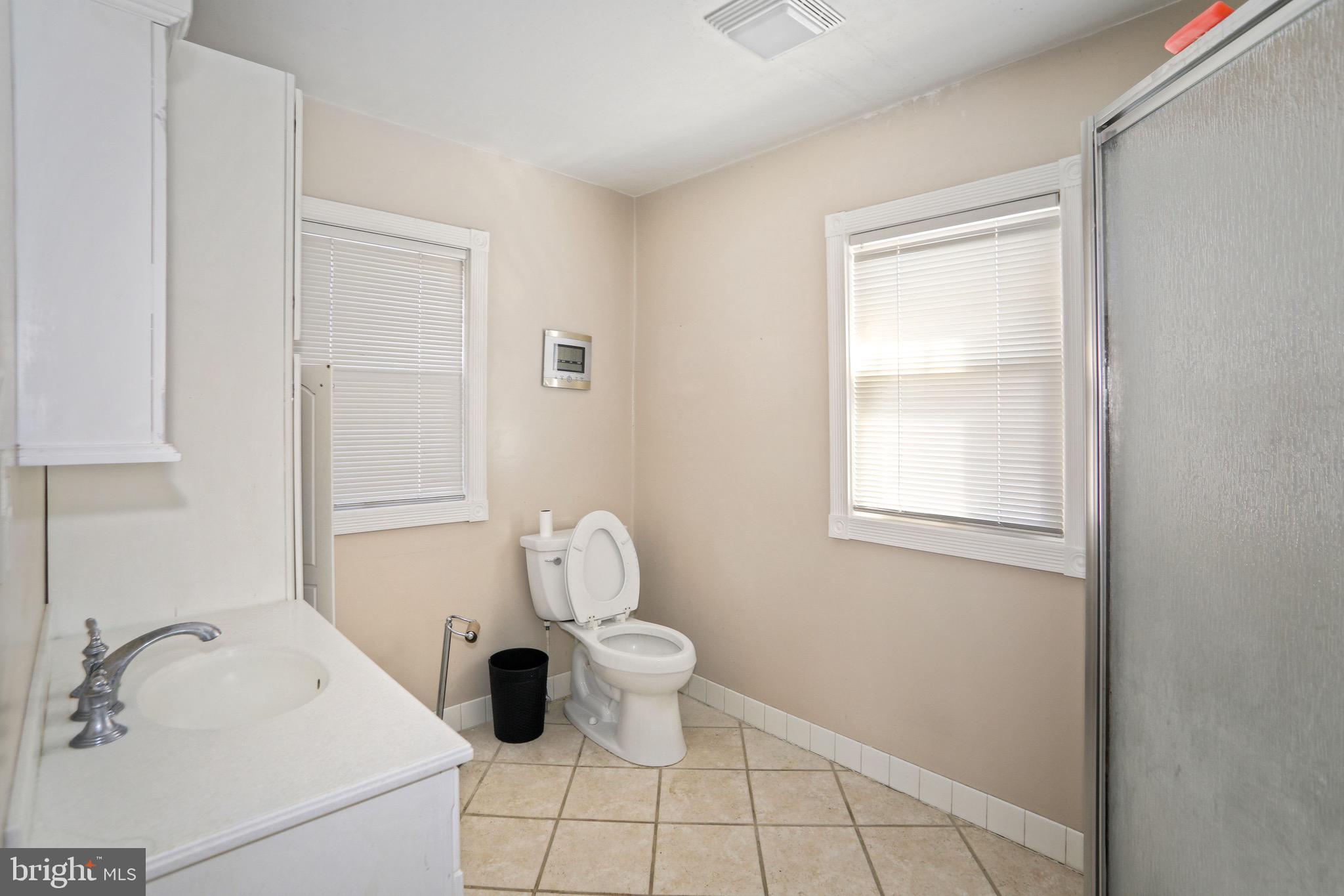 2216 Cove Road Pennsauken, NJ 08110 - Photo 18 of 21 Gallery Image 18
