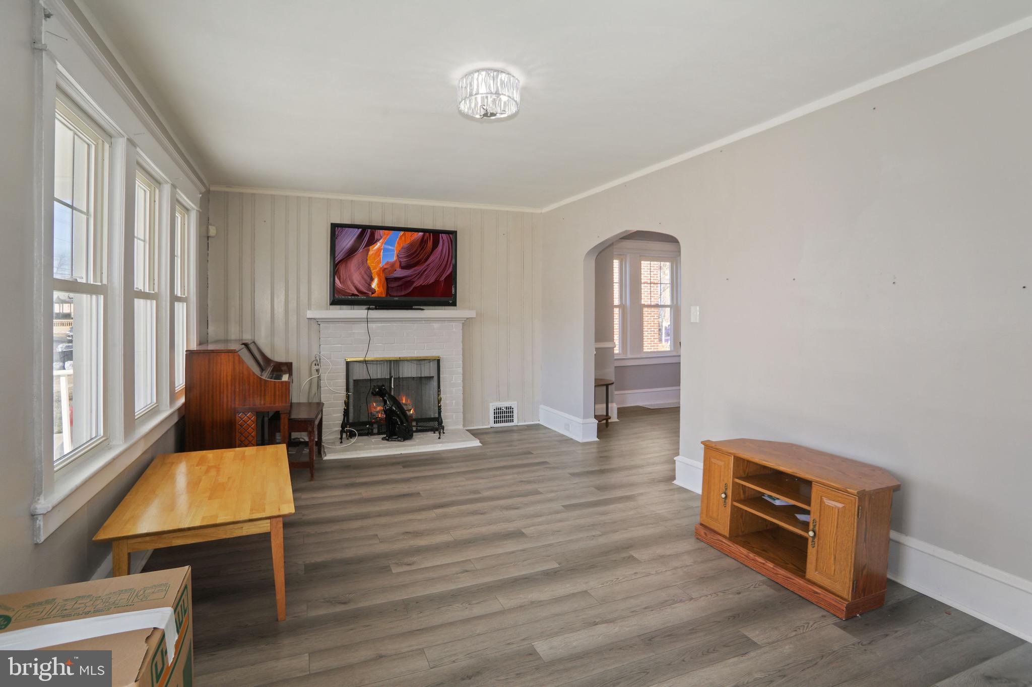 2216 Cove Road Pennsauken, NJ 08110 - Photo 4 of 21 Gallery Image 4
