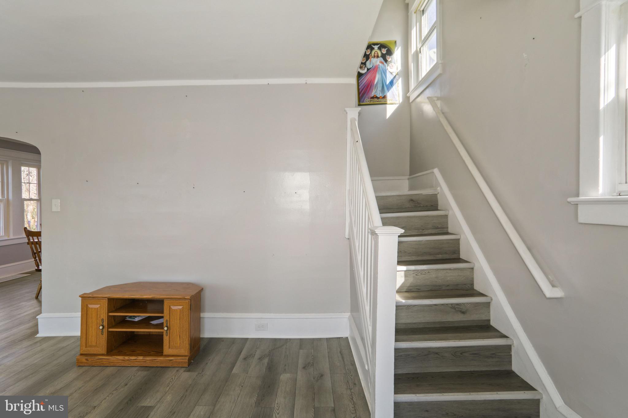 2216 Cove Road Pennsauken, NJ 08110 - Photo 6 of 21 Gallery Image 6