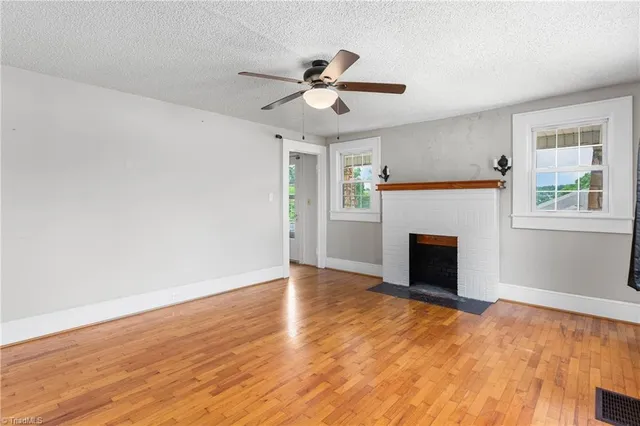 $224,900 | 335 North Bridge Street, Jonesville, NC 28642