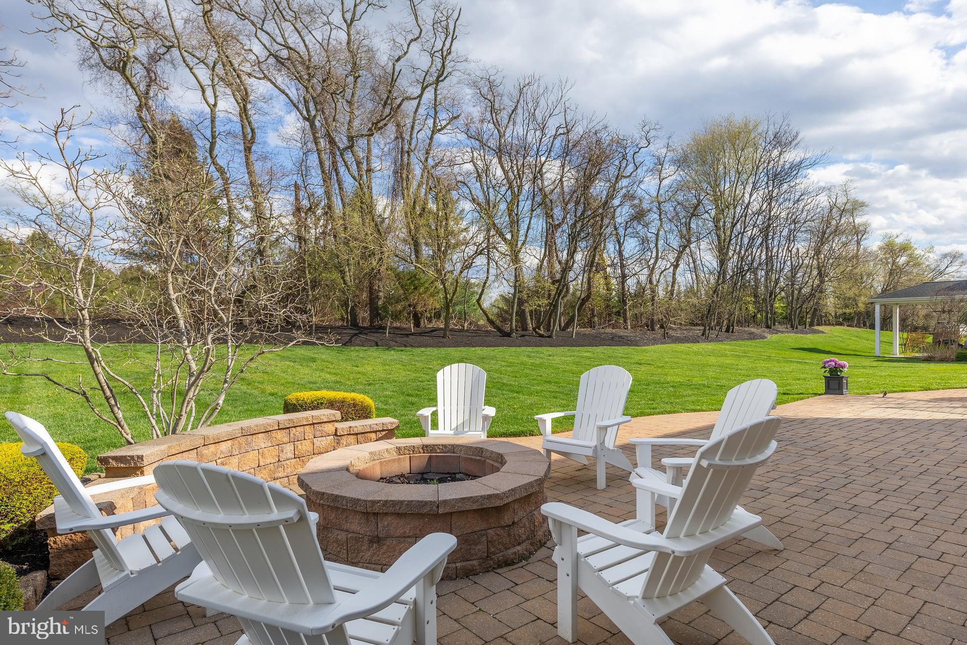 808 Derius Drive Mickleton, NJ 08056 - Photo 11 of 73