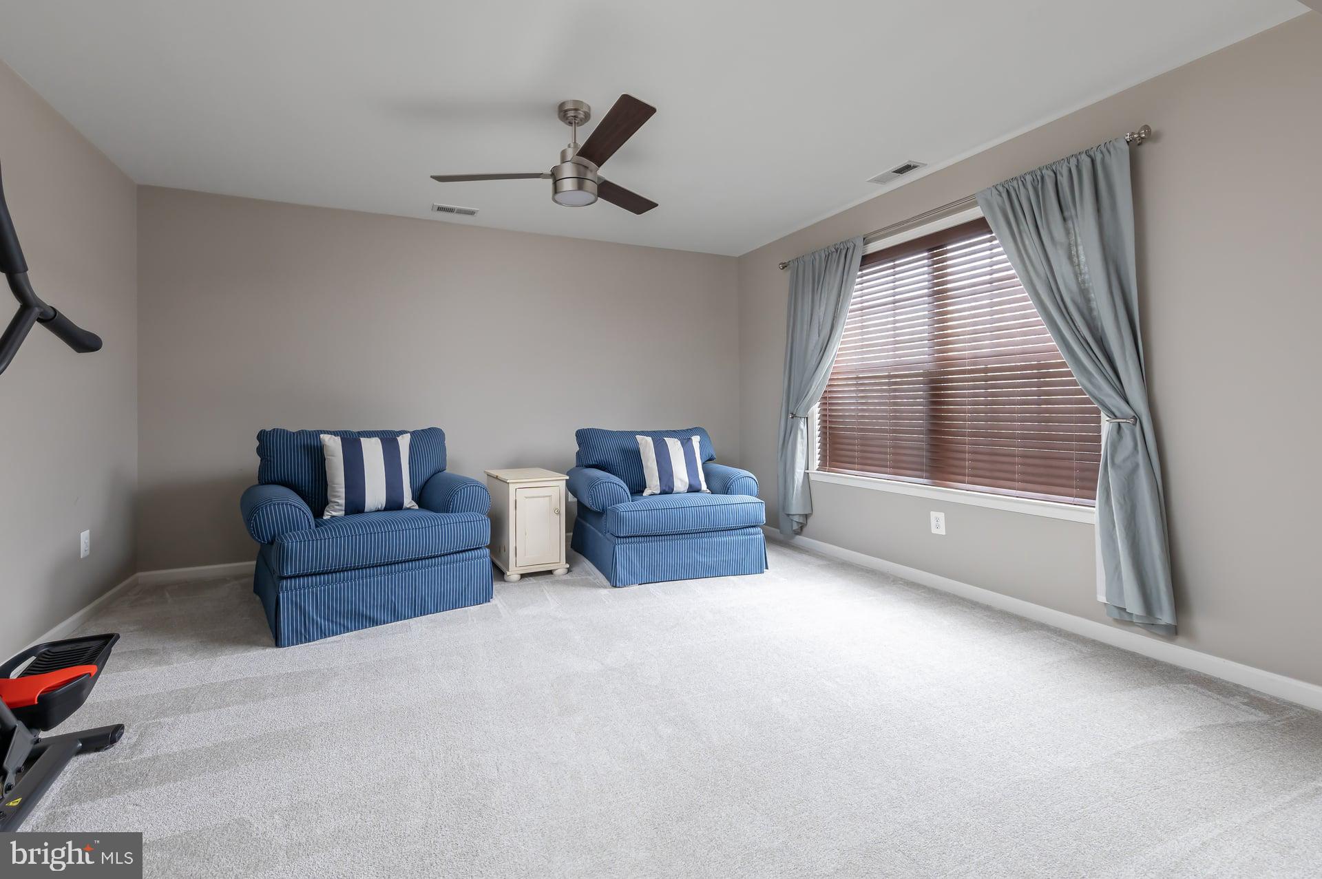 808 Derius Drive Mickleton, NJ 08056 - Photo 51 of 73 Spacious, serene lounge retreat.