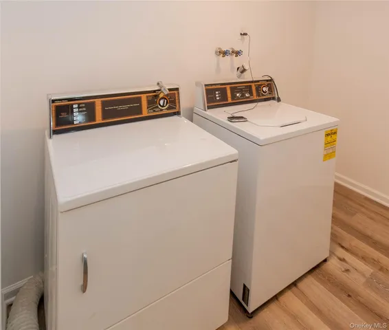 $428,900 | 35 Bayberry Circle, Fishkill, NY 12524