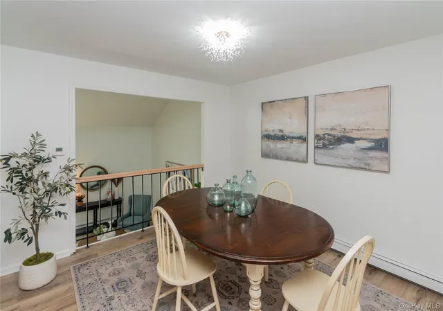 $428,900 | 35 Bayberry Circle, Fishkill, NY 12524