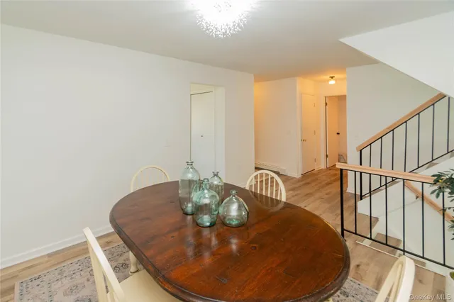 $428,900 | 35 Bayberry Circle, Fishkill, NY 12524