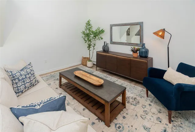 $428,900 | 35 Bayberry Circle, Fishkill, NY 12524