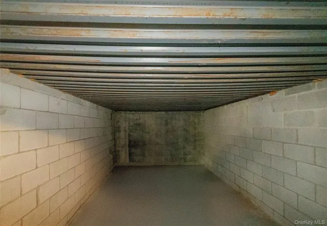 $428,900 | 35 Bayberry Circle, Fishkill, NY 12524