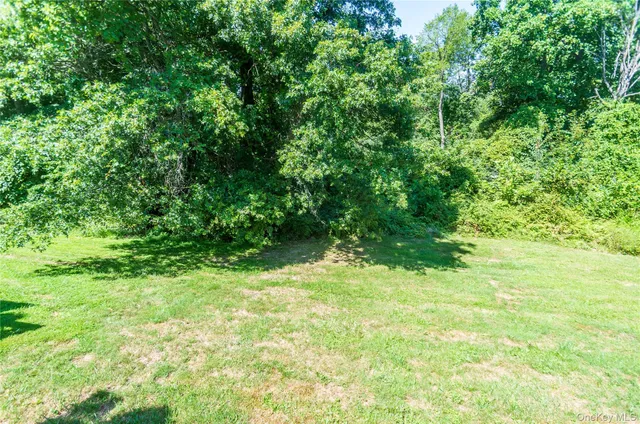 $428,900 | 35 Bayberry Circle, Fishkill, NY 12524