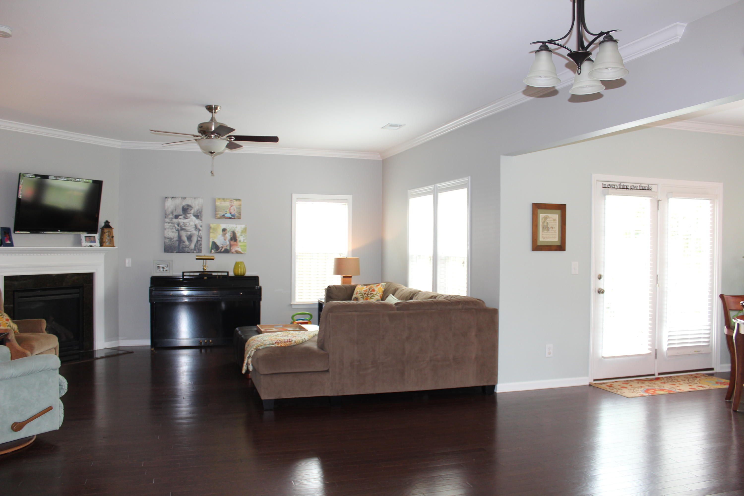 302 Tidal Rice Court Wando, SC 29492 - Photo 2 of 11 Great Rm