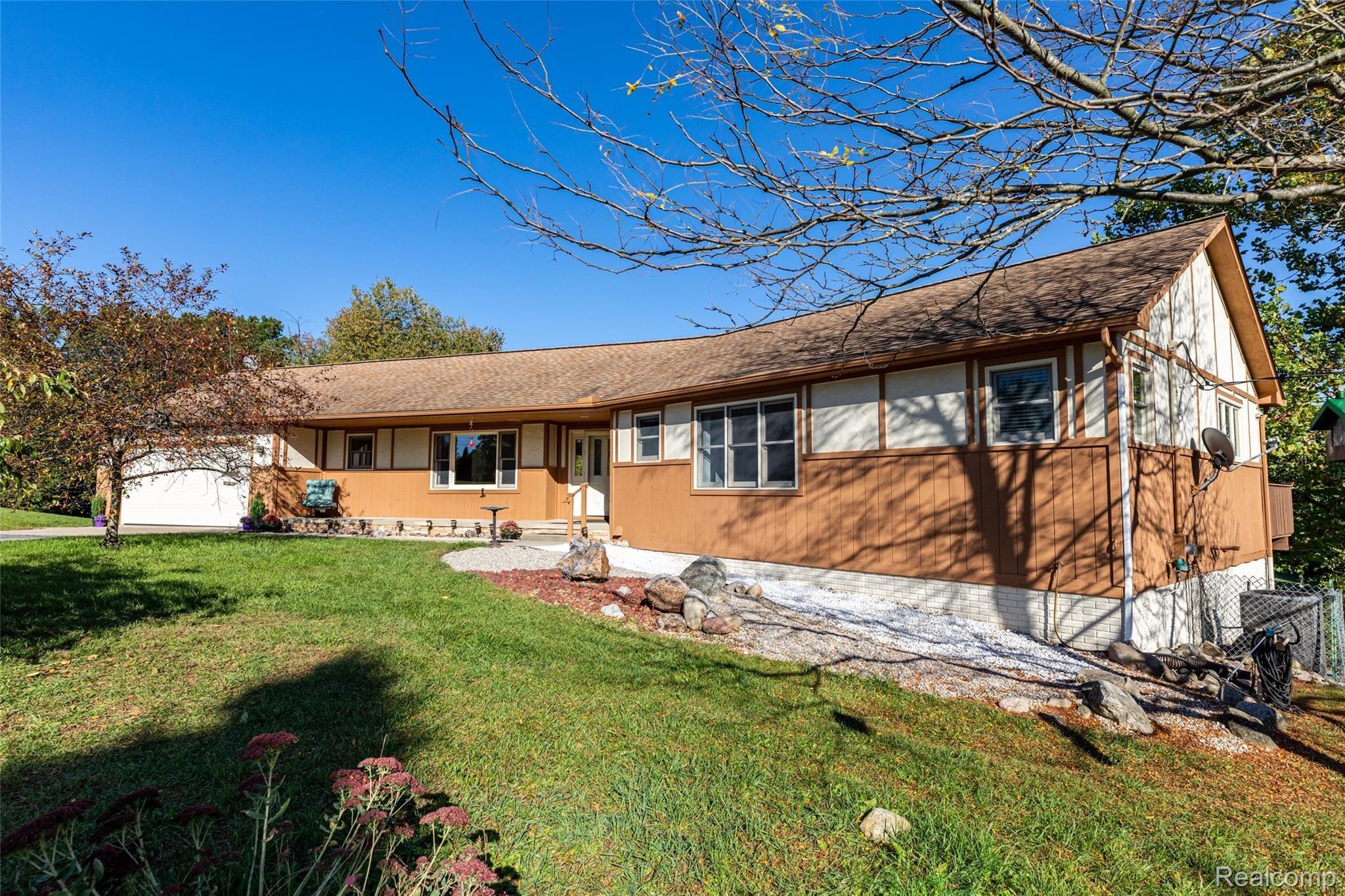 6982 West Lange Road Fowlerville, MI 48836 - Photo 7 of 47 6982 Lange Road