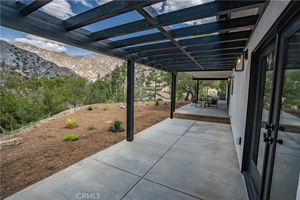 4134 Big Tujunga Canyon Road Tujunga, CA 91042 - Photo 2 of 44