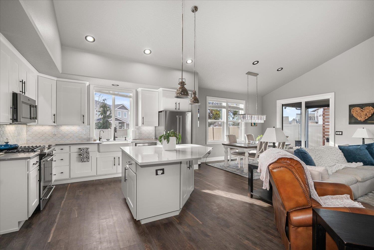 1824 Ridgetop Drive Greenacres, WA 99016 - Photo 5 of 27