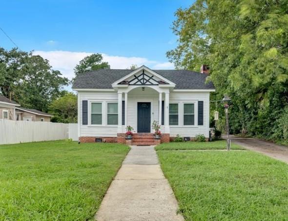 8 South Hughes Street Rome, GA 30165 - Photo 28 of 28 front view of a house with a yard