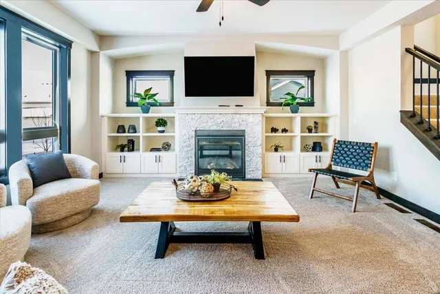 $849,900 | 19789 Henley Lane, Lakeville, MN 55044