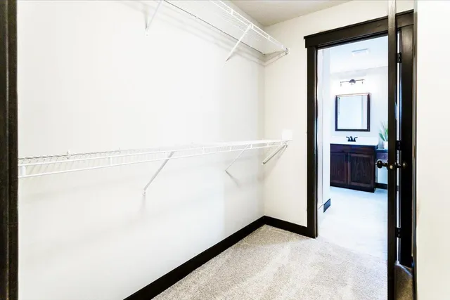 $849,900 | 19789 Henley Lane, Lakeville, MN 55044