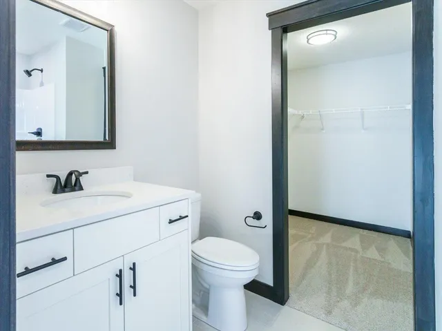 $849,900 | 19789 Henley Lane, Lakeville, MN 55044