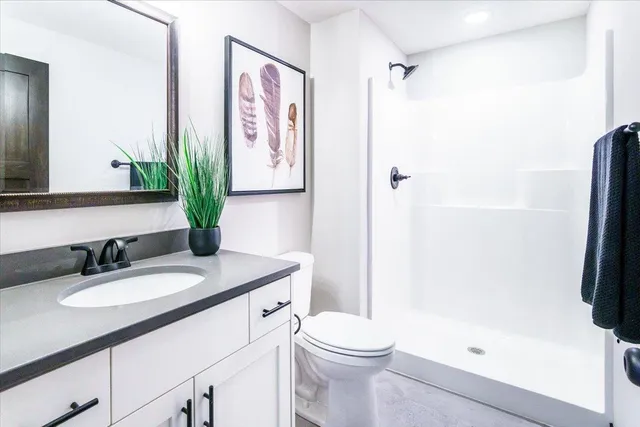 $849,900 | 19789 Henley Lane, Lakeville, MN 55044