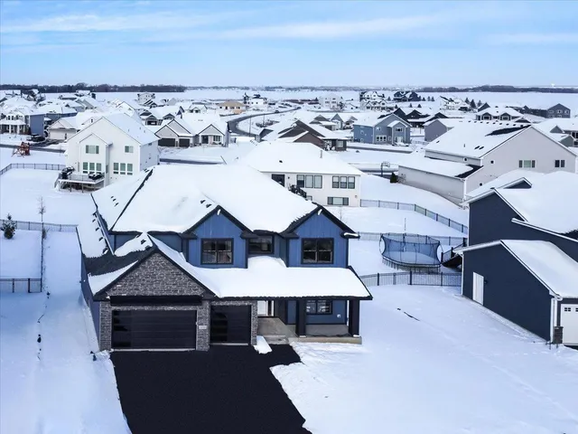 $849,900 | 19789 Henley Lane, Lakeville, MN 55044