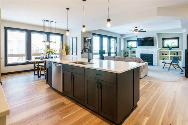 $849,900 | 19789 Henley Lane, Lakeville, MN 55044