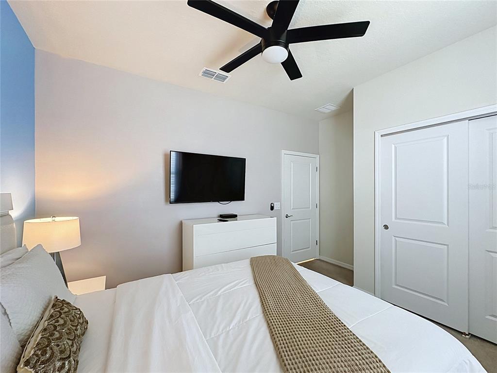 267 Jetty Way Davenport, FL 33897 - Photo 8 of 76