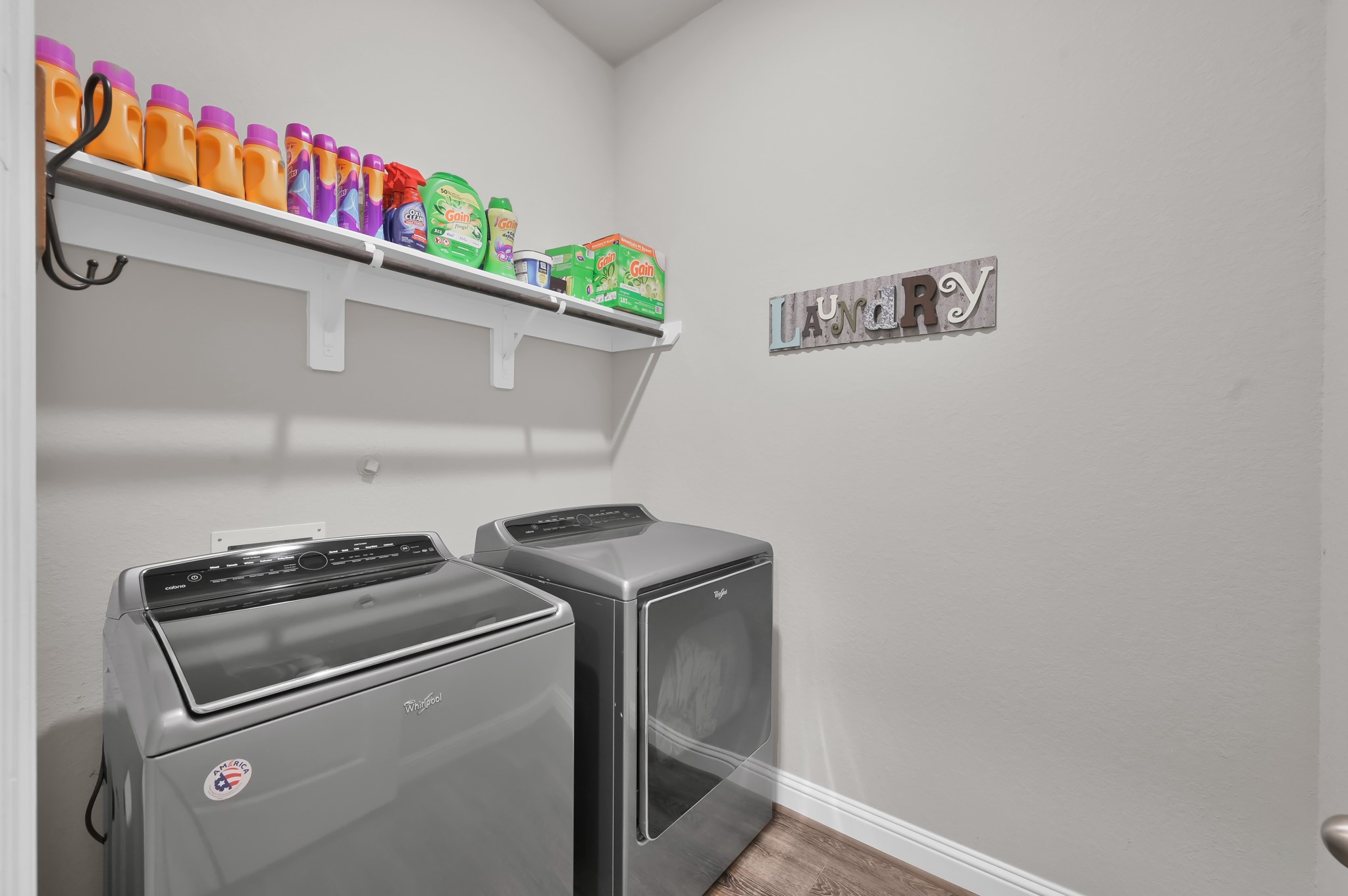 17413 Turtleweed Lane Conroe, TX 77385 - Photo 11 of 27 a utility room with dryer and washer