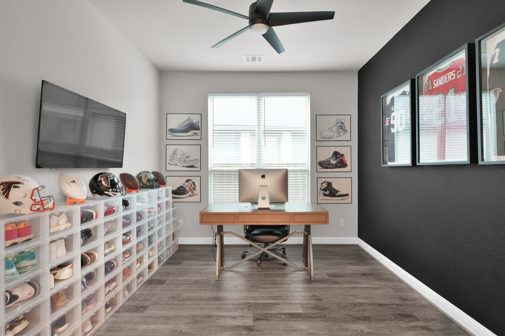 17413 Turtleweed Lane Conroe, TX 77385 - Photo 7 of 27 a workspace with wooden floor and windows