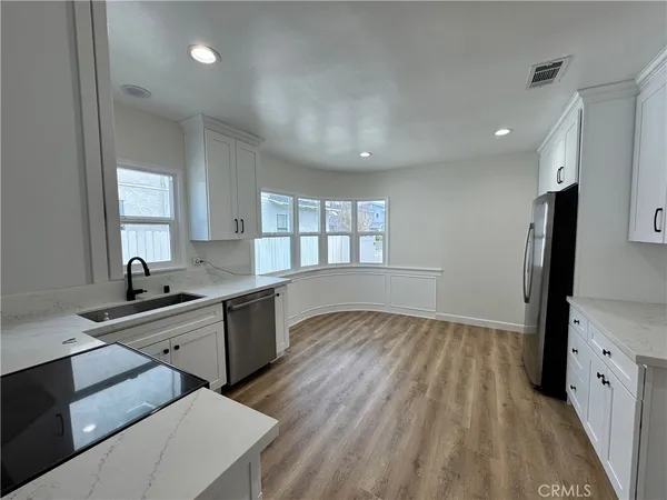 $4,900 | 4235 Colbath Avenue, Sherman Oaks, CA 91423