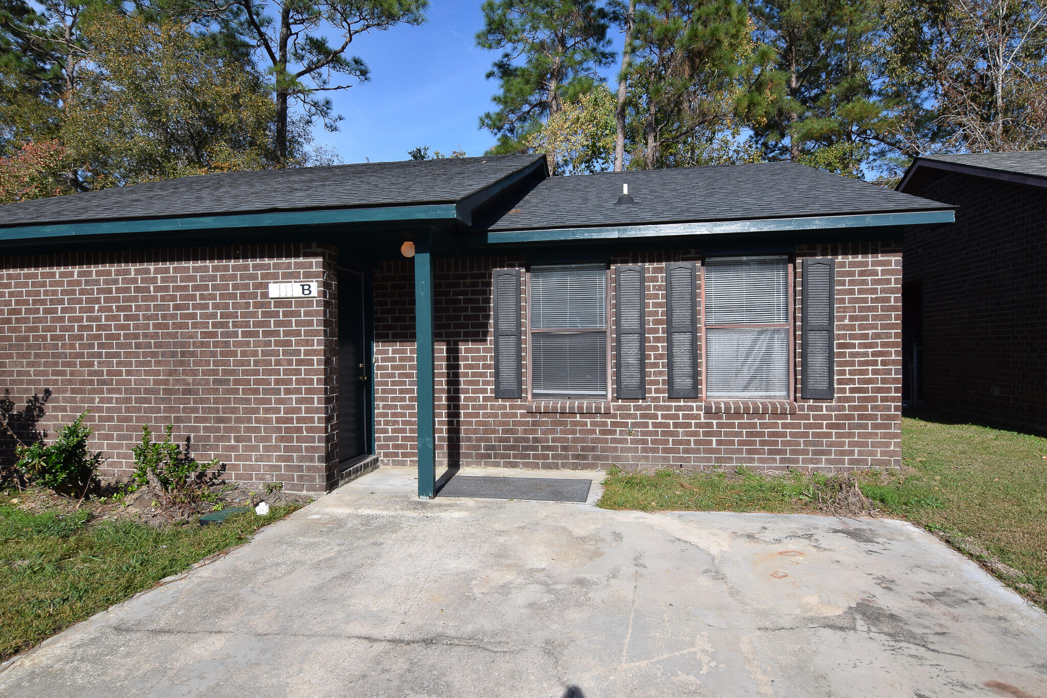 111 Cedar Grove Drive, Unit B North Charleston, SC 29420 - Photo 1 of 12 111 Cedar Grove B-13