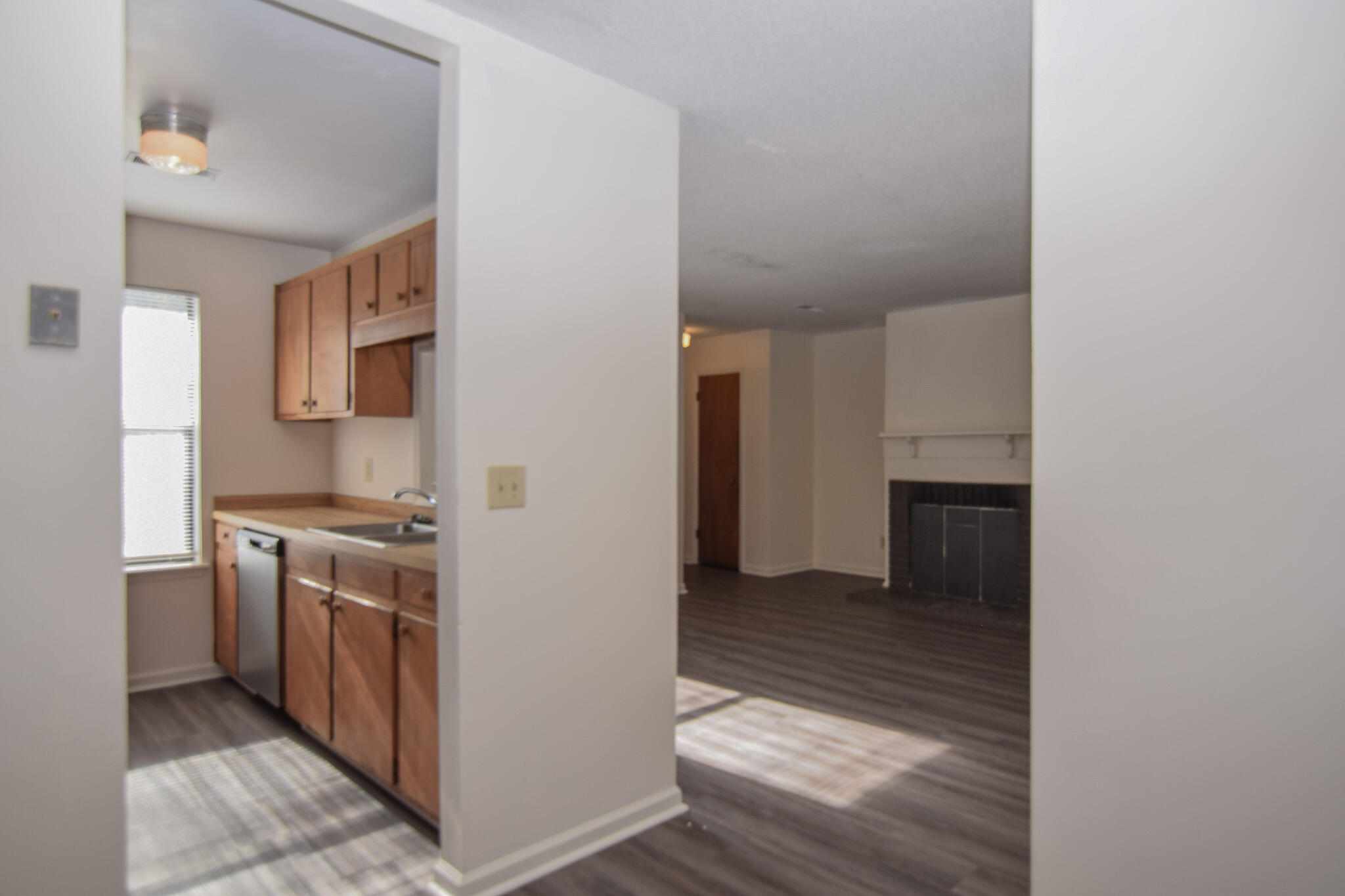 111 Cedar Grove Drive, Unit B North Charleston, SC 29420 - Photo 3 of 12 111 Cedar Grove B-11