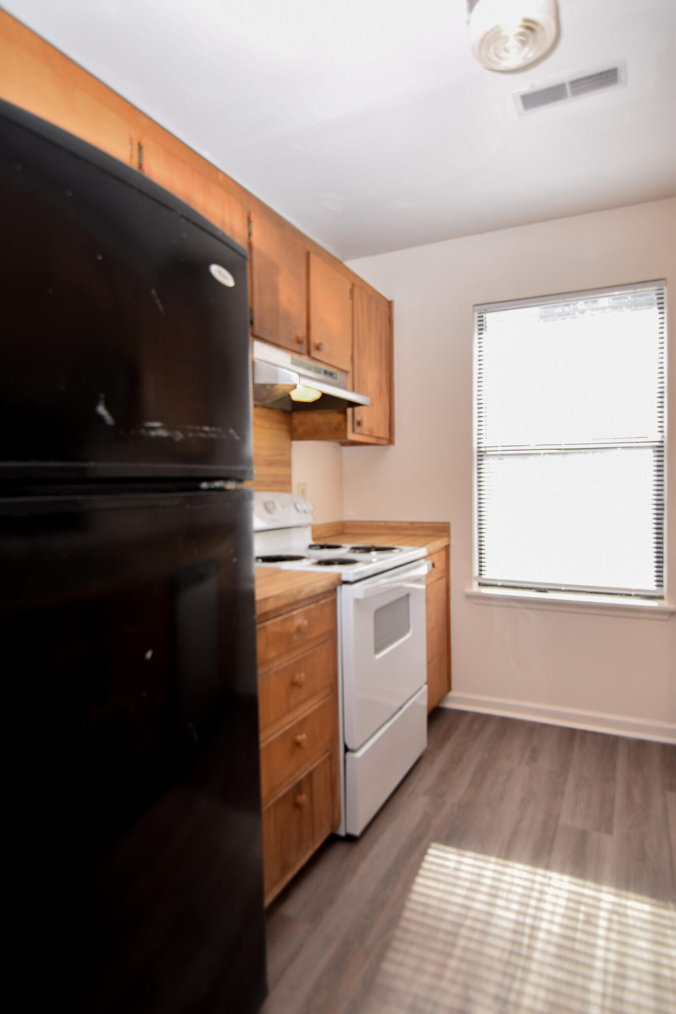 111 Cedar Grove Drive, Unit B North Charleston, SC 29420 - Photo 7 of 12 111 Cedar Grove B-10